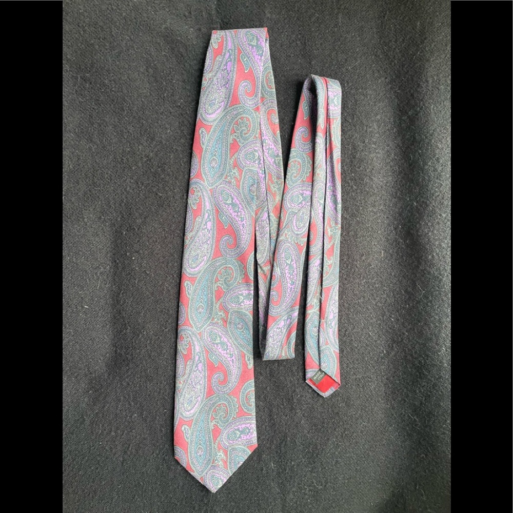 Tie